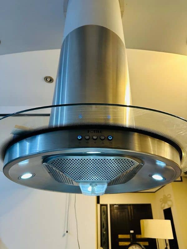 Fotile Chimney Range Hood (Center) 3