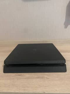 ps4slim all ok no open with God of war ragnarok with box