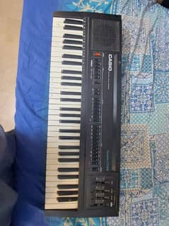 Casio piano in good and working condition