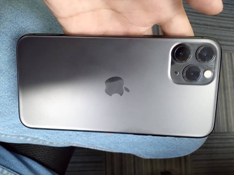 Apple Iphone 11 pro 2