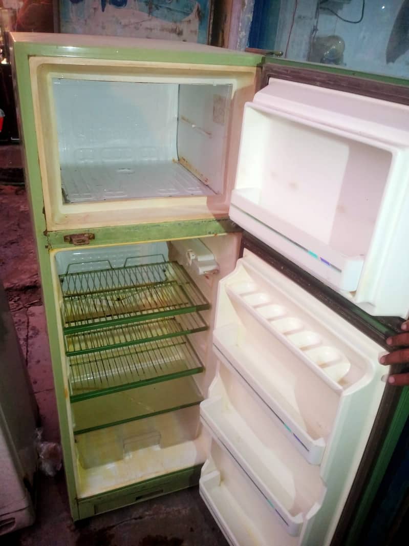 2 door fridge 1