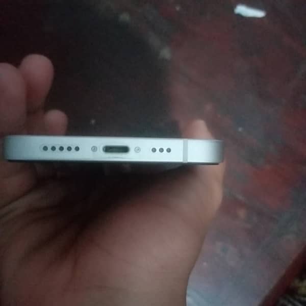 I phone 12 for good condition 3