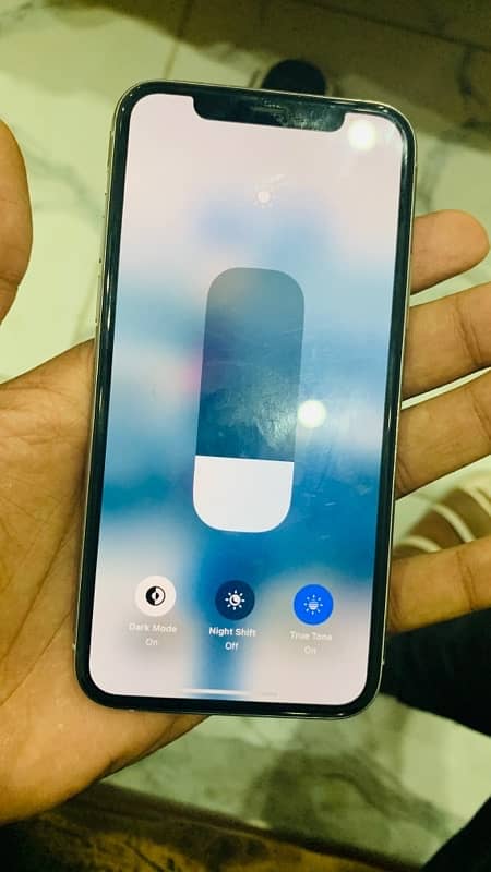 iPhone 11 Pro full fresh peace 4