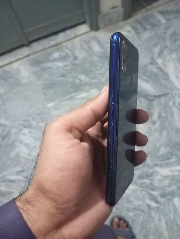 vivo y15 3