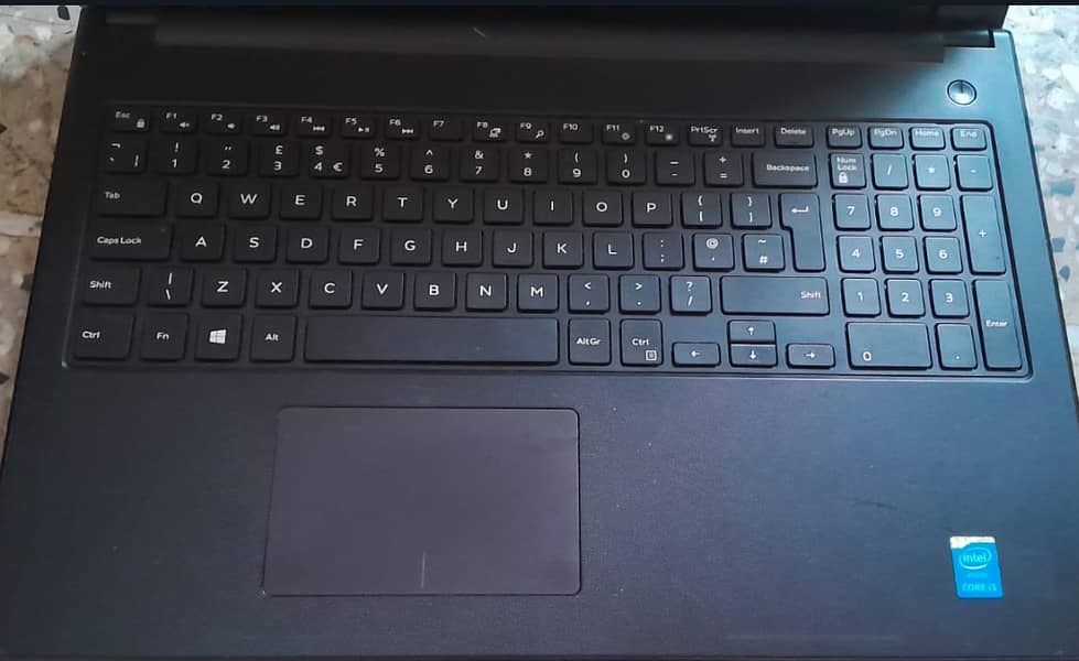 Dell Laptop like new | Fast Performance, Excellent Condition! 2