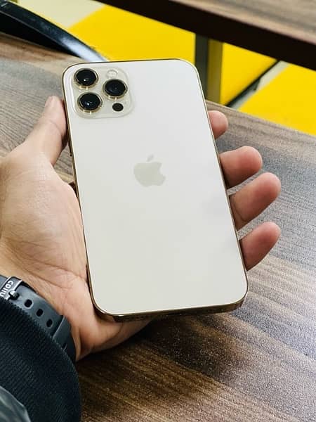 iphone 12 pro max 128gb pta approved 4