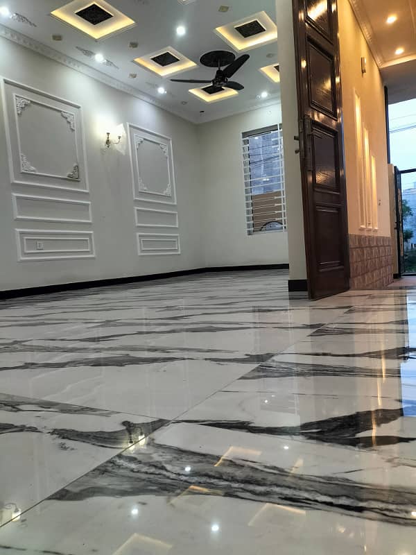 House Of 5 Marla Is Available For Sale In Al Hafeez Garden - Ismail Block, Lahore 2