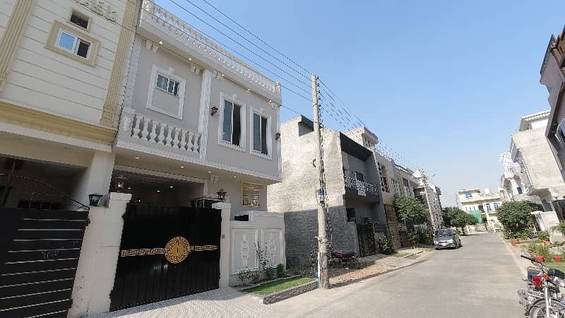 Ideal 3 Marla House Available In Al Hafeez Garden - Phase 5, Lahore 1