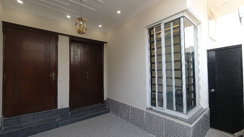 Ideal 3 Marla House Available In Al Hafeez Garden - Phase 5, Lahore 2