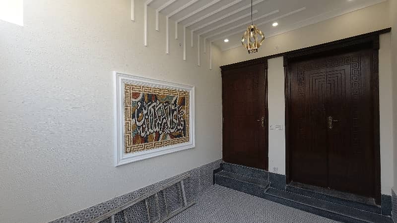 Ideal 3 Marla House Available In Al Hafeez Garden - Phase 5, Lahore 4