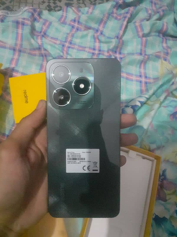 Realme C 61  6/128 1