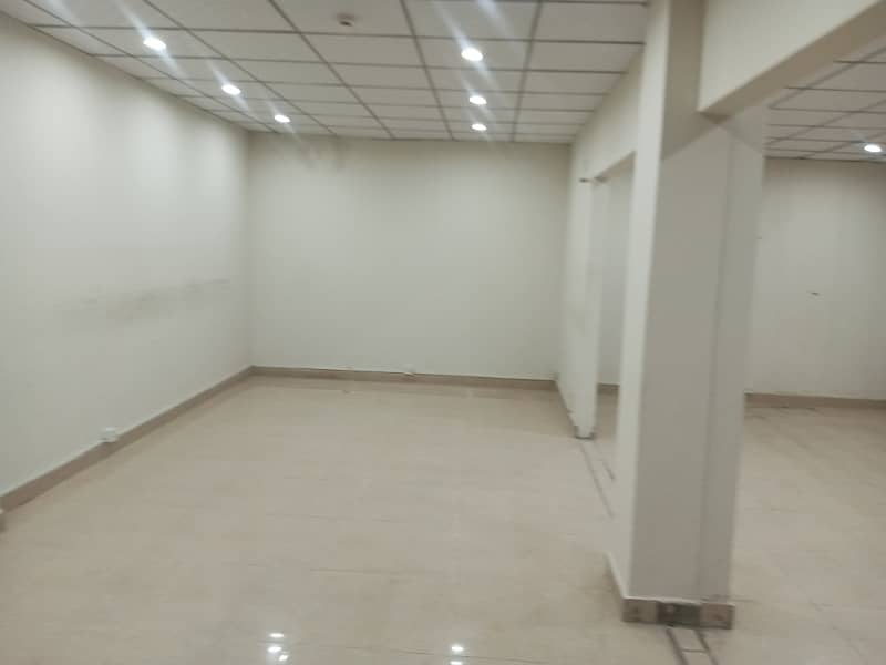 1600Sqfeet Hall Space Available For Rent Gulberg Green Islamabad 3