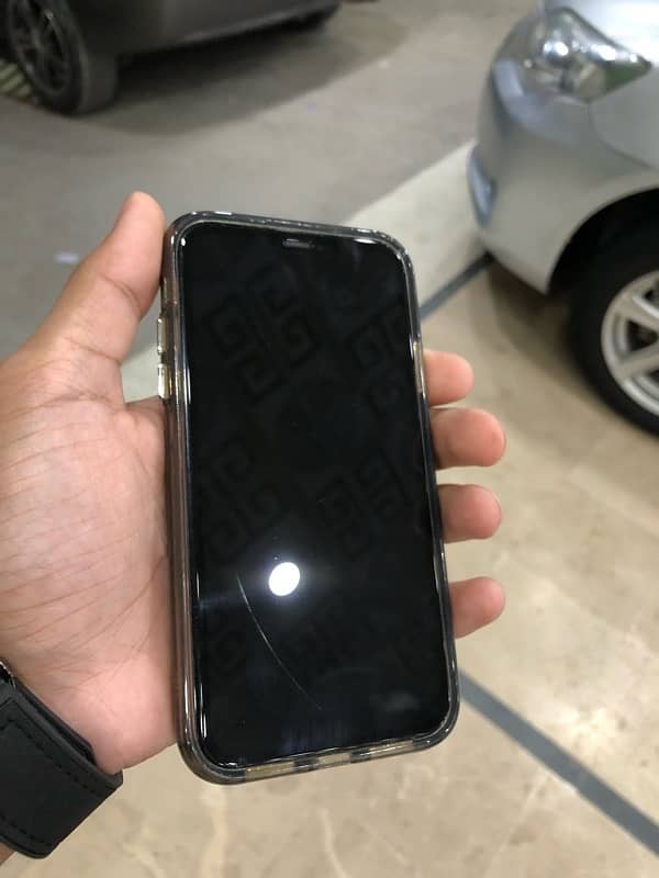 iphone 11 64 GB non pta 1