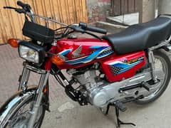 Honda125 Red color all original one handed use