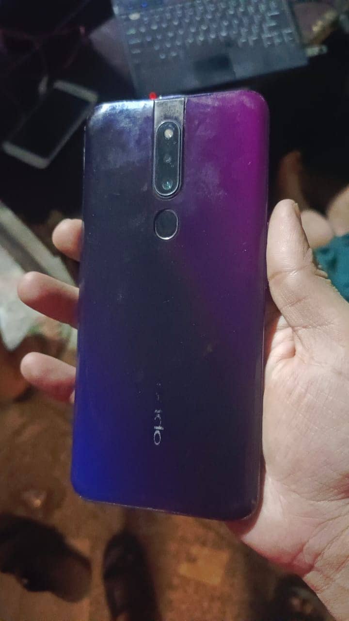 oppo F11pro orignal Battery 1