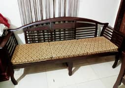 Sofa set urgent sale witout table 7 months used