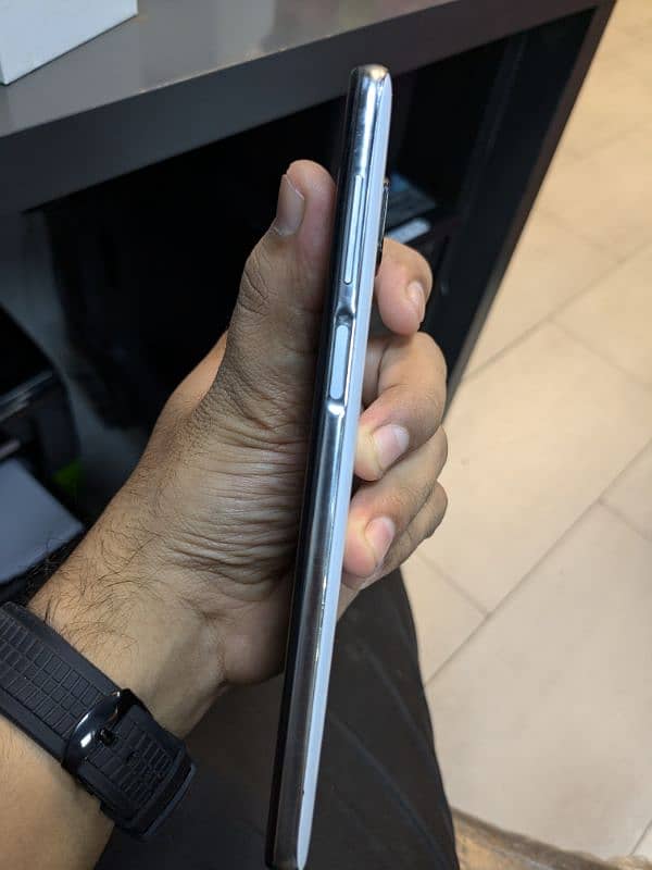 Redmi note 9s 8/10 5