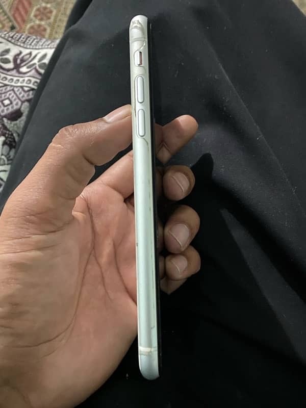 iPhone XR Pta approved 2