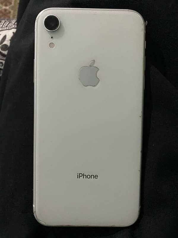 iPhone XR Pta approved 4