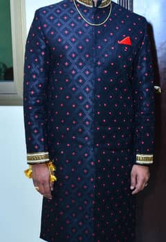 Sherwani red dot