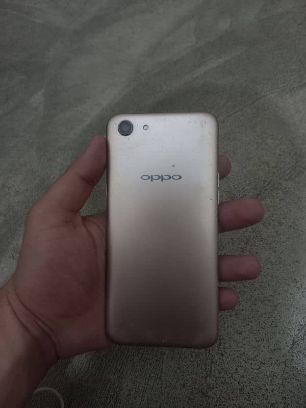 Oppo A83 3+32 GB 4