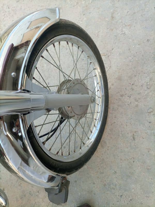 Honda CD 70 2021 5