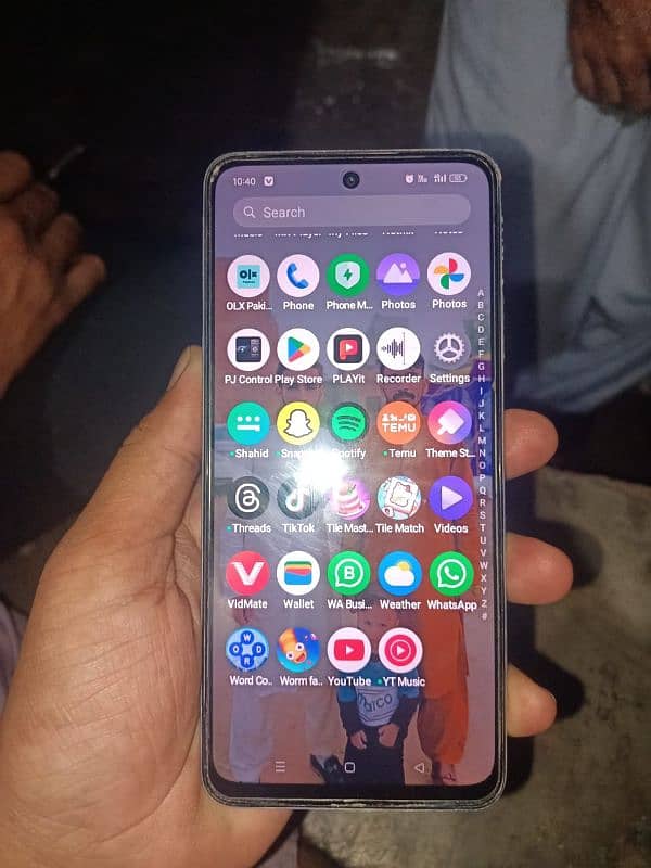 full box mobile bilkul new ha 4