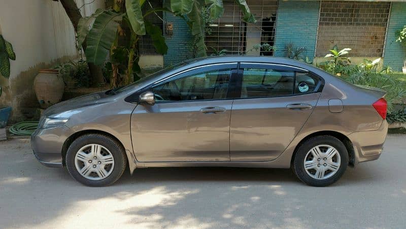 Honda City IVTEC 2017 Automatic in Mint Condition 1