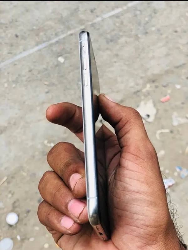 iPhone X 64gb non pta 3