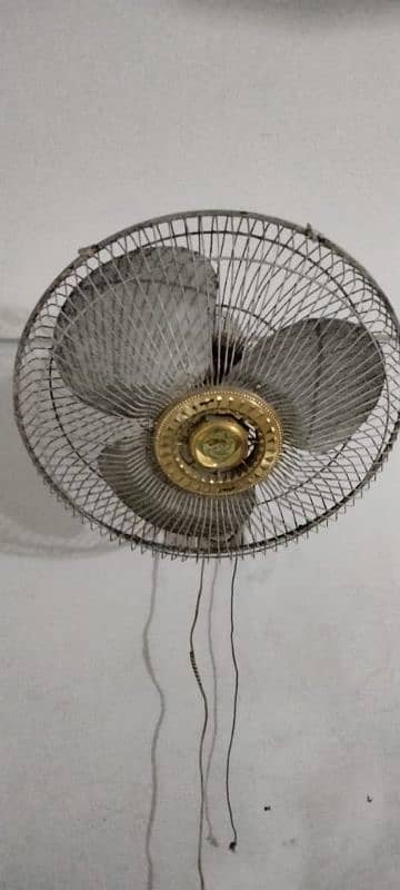 selling my fan 0