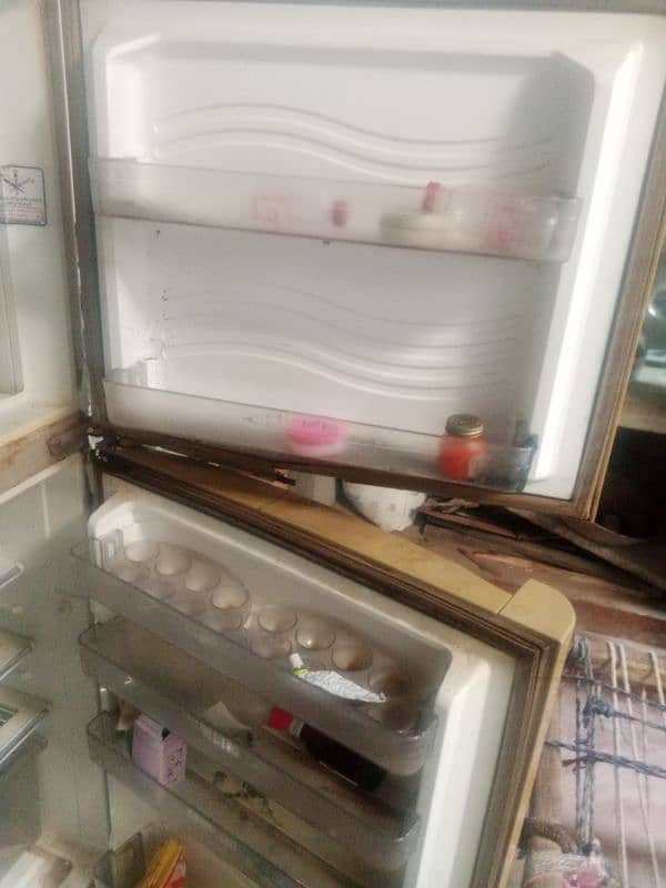 fridge for sell 2