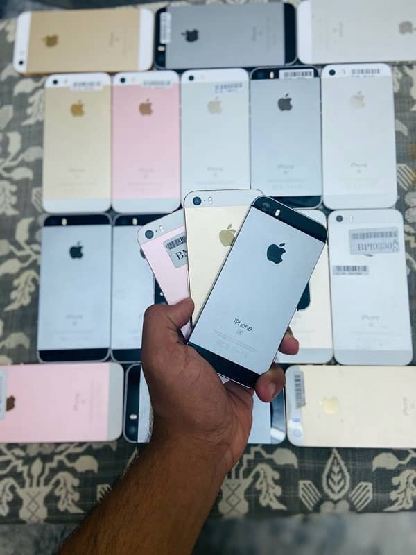 Iphone 5,5s,6,6s,7,7Plus,8,8Plus Quantity Available At wholeSale Rates 4