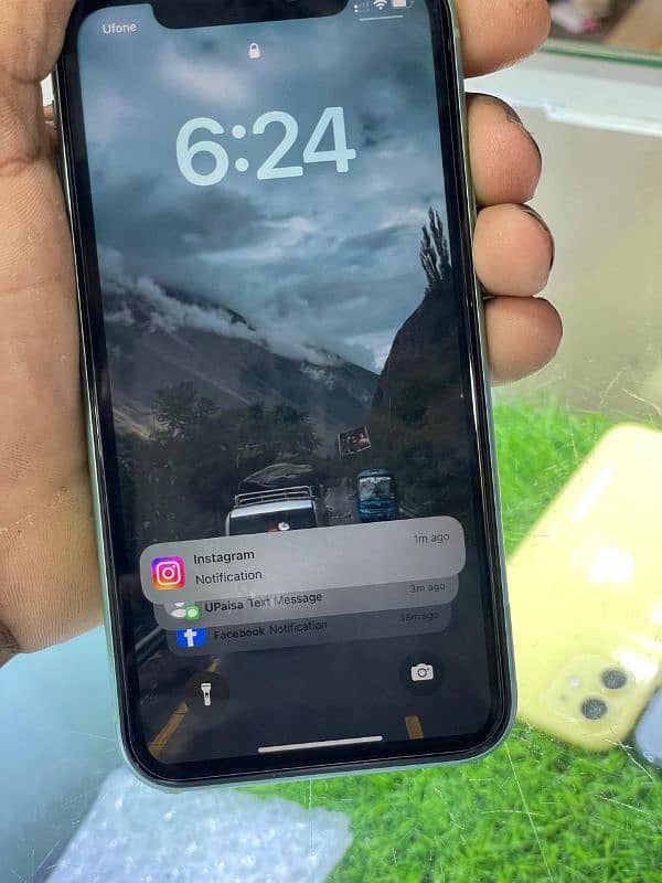 Iphone 11 (128gb) 5