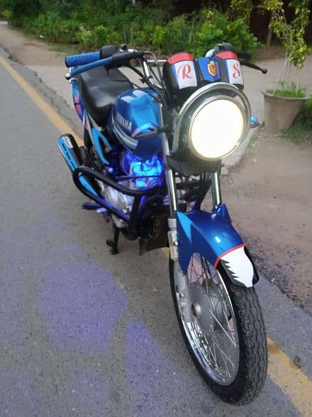 Yamaha YBZ 125 7