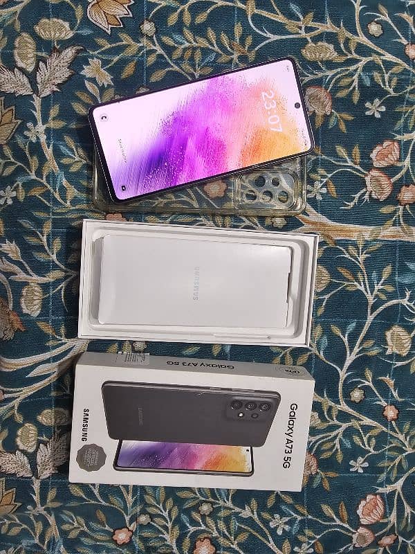 Samsung Galaxy A73 5G 0