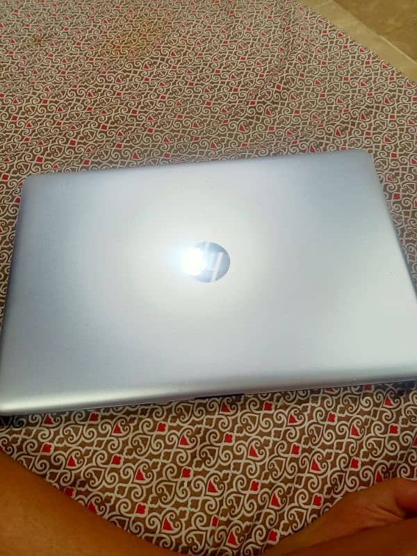 hp laptop 4