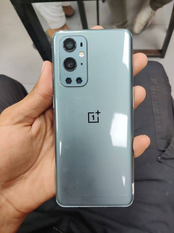 OnePlus 9 Pro 5G 1