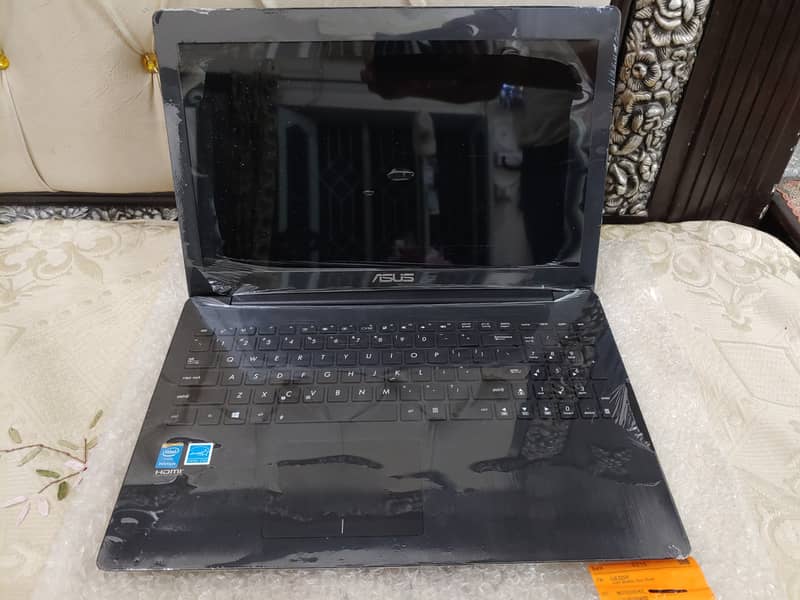 Asus X553M (Pentium 3rd 4GB 500GB) fresh piece 3