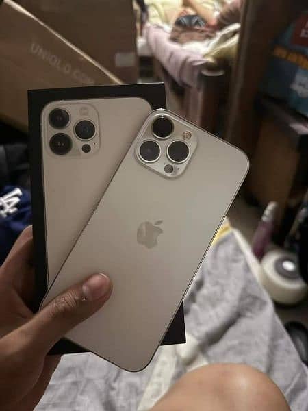 i Phone 8plus, 11,12,13,14,15 pro max on instalment Whatsap 3282968949 2