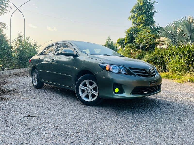 Toyota Corolla GLI 2012 0