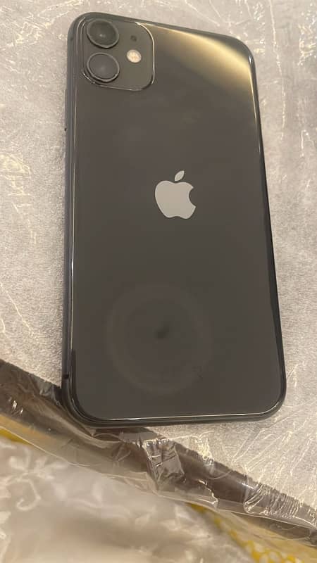 Iphone 11 64GB non pta factory unlocked 2