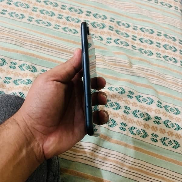 Iphone XR PTA Approved 4