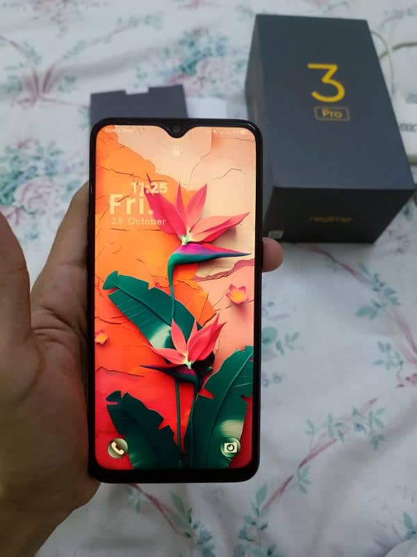 realme 3 pro 6/128 2