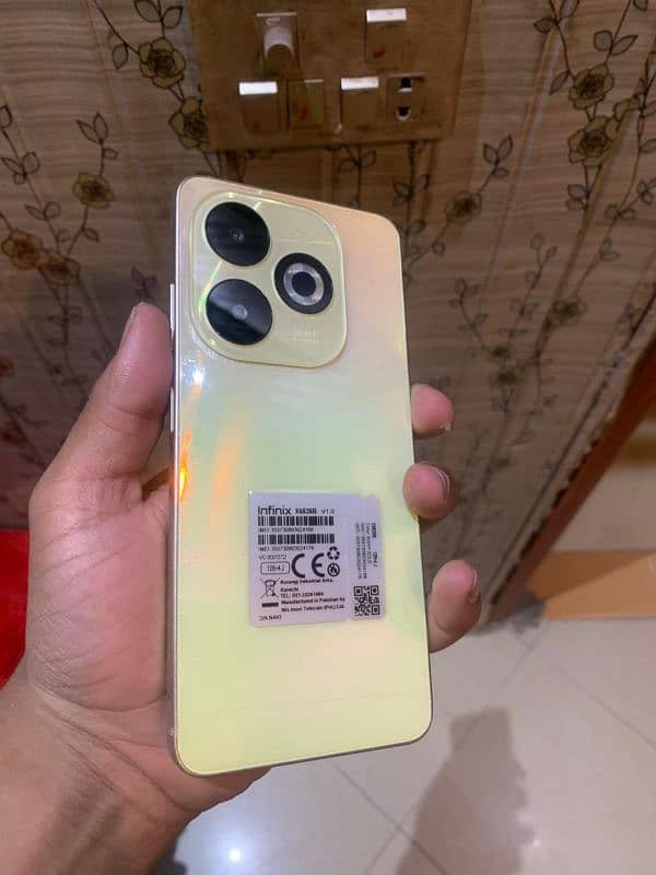 infinix smart 8 Pro 0