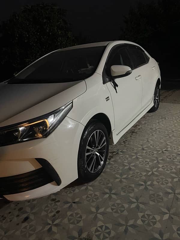 Toyota Corolla Altis 2020 4