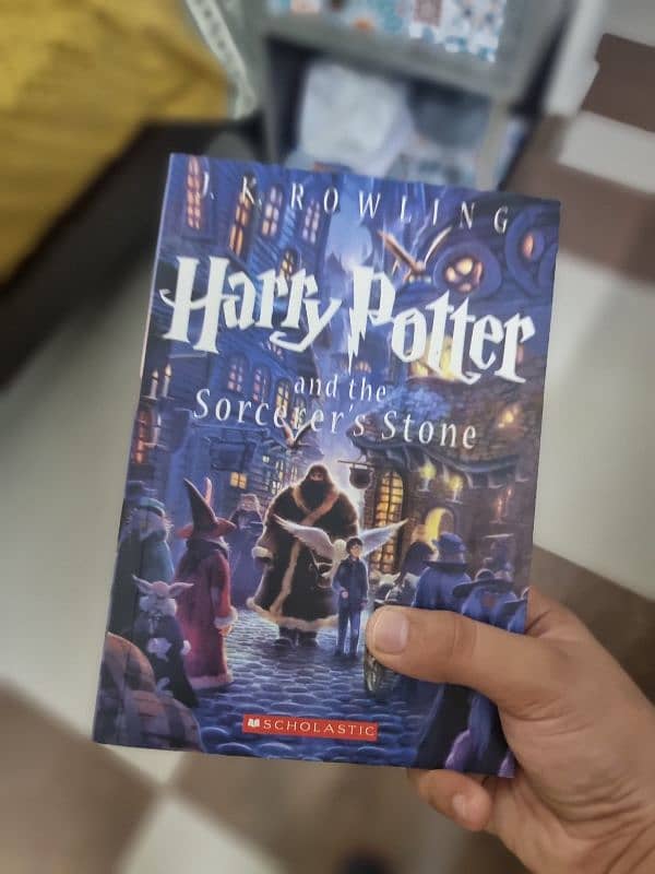 Harry Potter Sorcerer's Stone Orignal ( Scholastic ) 1