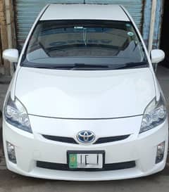 Toyota Prius 2010/2014 Perl White.