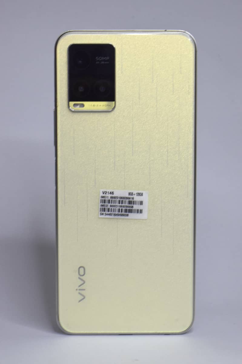 VIVO Y33T ( BOX + CHARGER ) 0