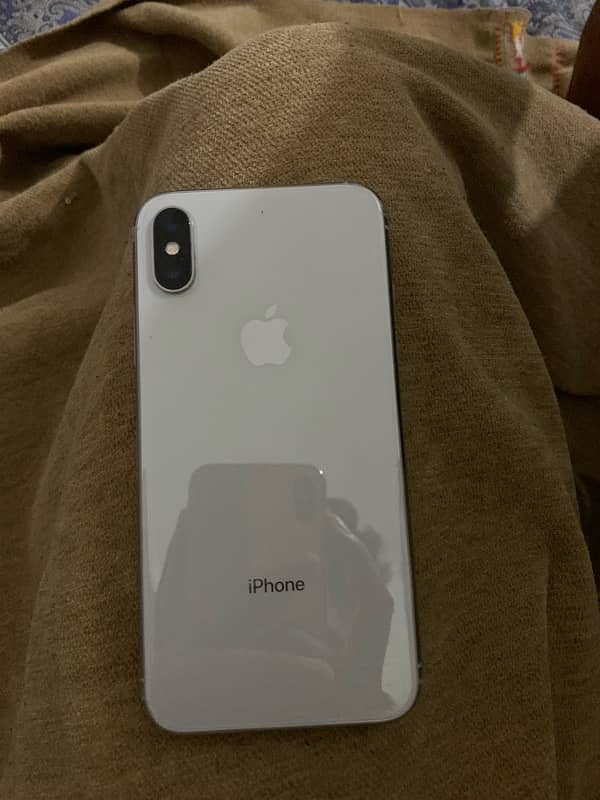 apple x  64 gb pta  colour white 1