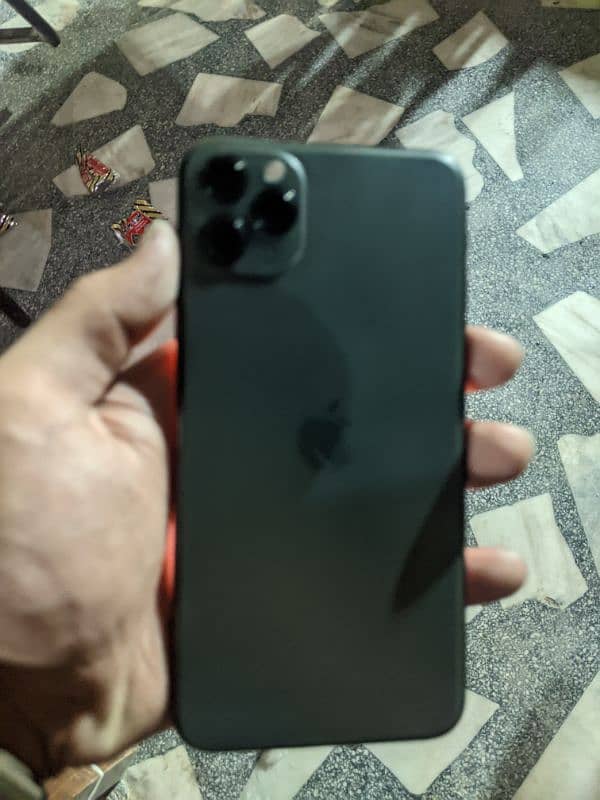 iphone 11 pro max 6